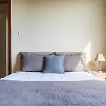 アパート Modern 2-bedroom With Balcony & Wifi *